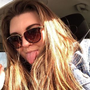 Meet your Posher, Kaitlyn